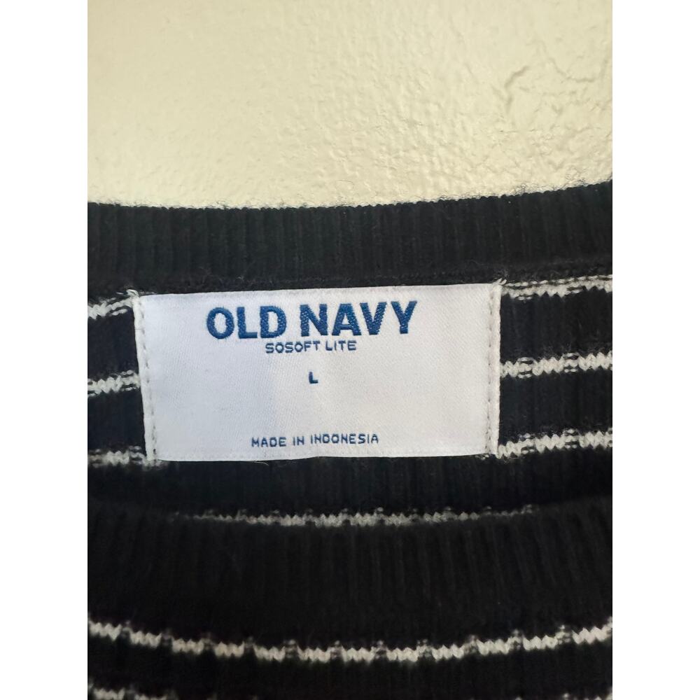 NWT Old Navy SoSoft Lite Ribbed Striped Crewneck Sweater Black White L - Picture 5 of 9